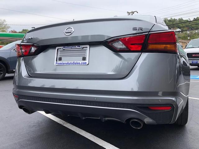 2022 nissan altima 2.5 sr