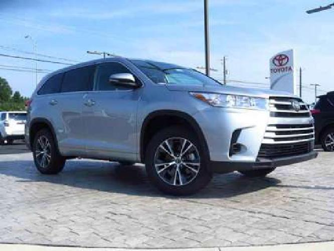 2018 toyota highlander le in montgomery, al