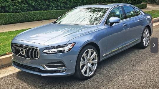 2017 Volvo S90
