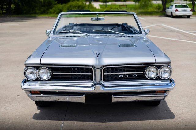 1964 pontiac gto restored 389 tri power power top silvermist gray