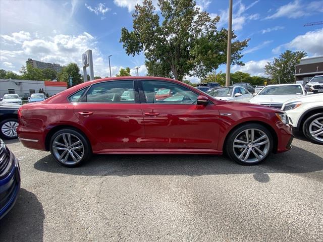 2018 volkswagen passat 2.0t r-line