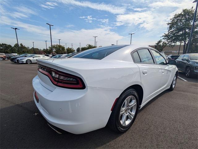 2022 dodge charger sxt rwd