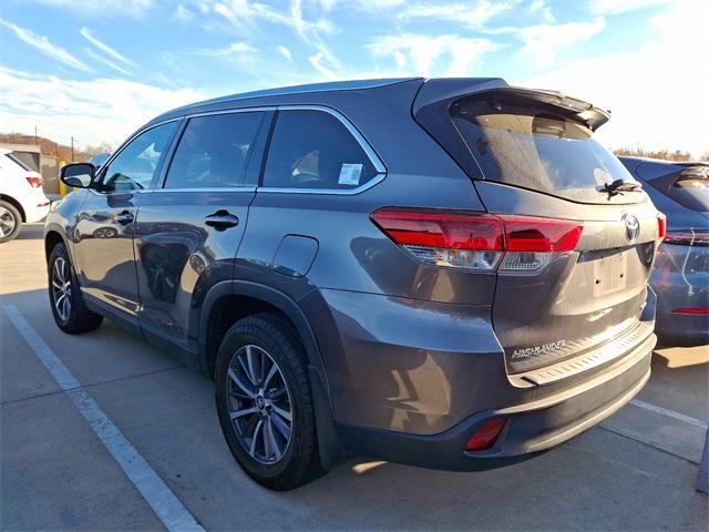 2019 toyota highlander xle