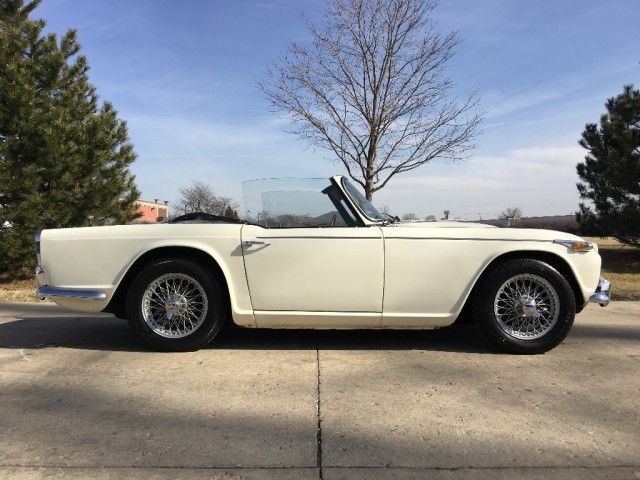 1966 triumph tr4 a irs excellent condition rare