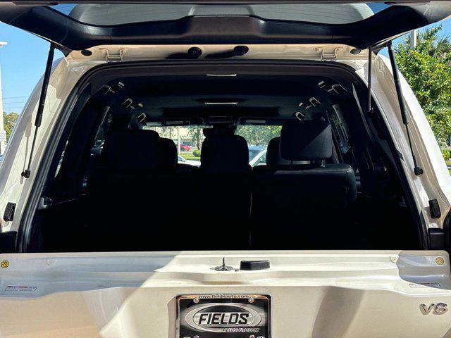 2020 toyota land cruiser base