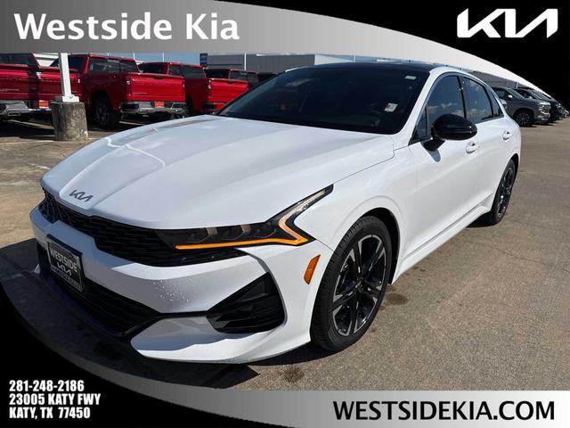 2022 kia k5 gt-line