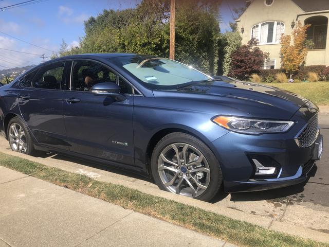 2019 ford fusion hybrid titanium