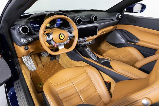 2019 ferrari portofino base