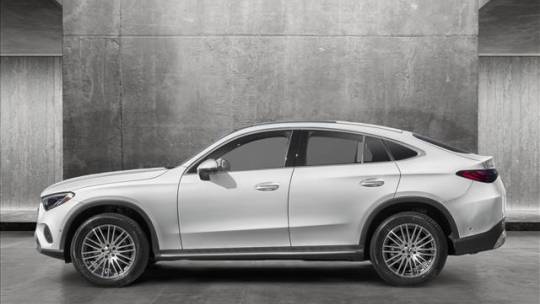 2025 Mercedes-Benz GLC