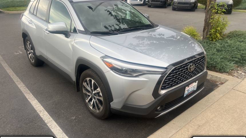 2024 toyota corolla cross xle