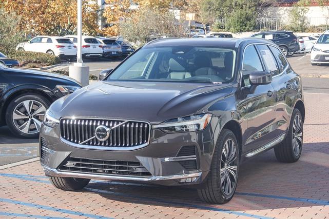 2022 volvo xc60 b5 fwd inscription