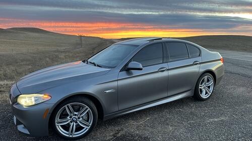 2013 bmw 550i with twin turbo v8