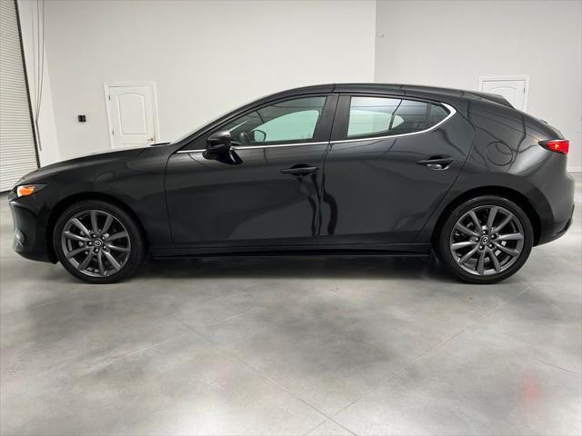 2023 mazda mazda3 fwd w/preferred package