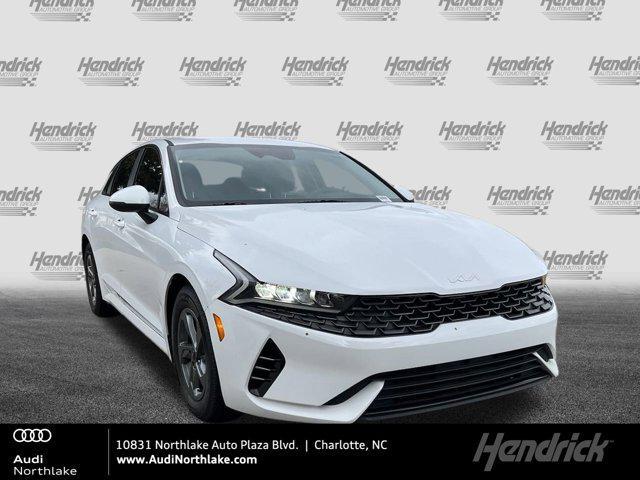 2022 kia k5 lx