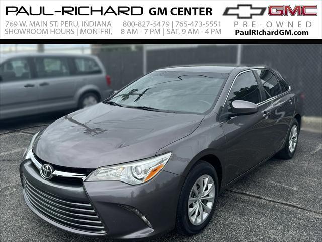 2017 toyota camry le