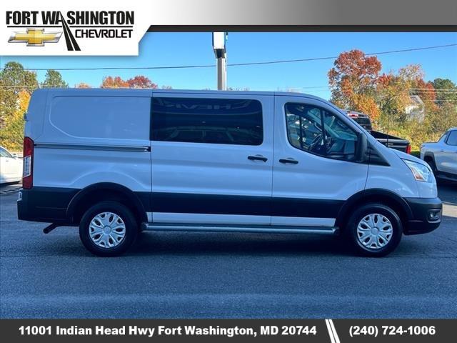 2022 ford transit-150 base