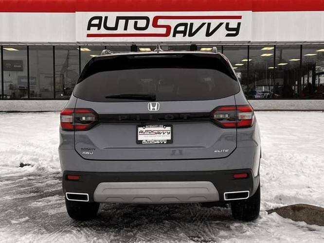 2023 honda pilot elite sport utility 4d in gary, indiana