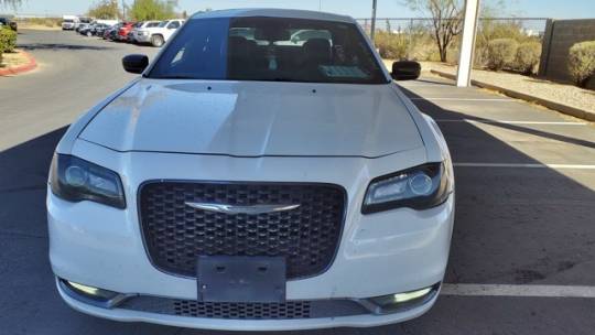 2019 Chrysler 300