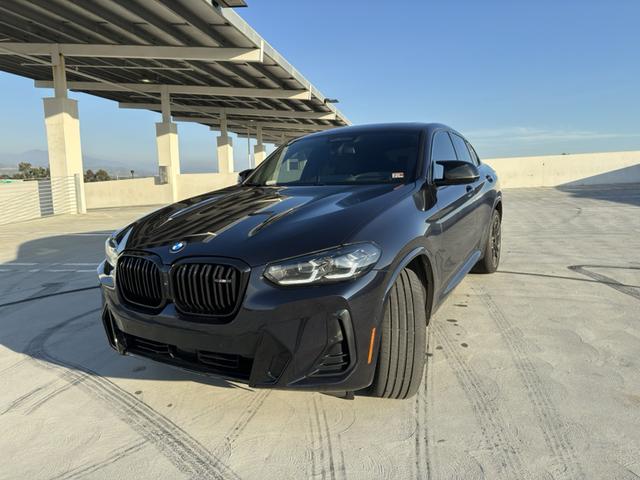 2022 bmw x4 m40i