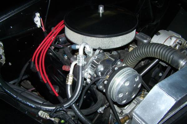 1950 plymouth p19 2 door coupe with 330 hemi
