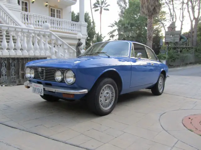 1974 alfa romeo gtv 2000 azzuro lemans with spica injection