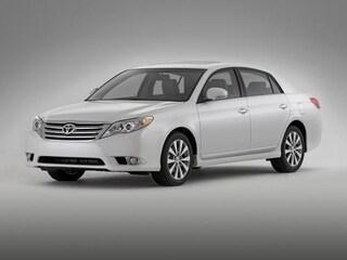 2011 toyota avalon base
