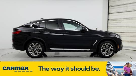 2022 BMW X4