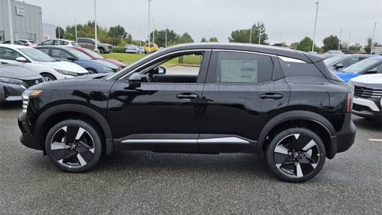 2025 Nissan Kicks