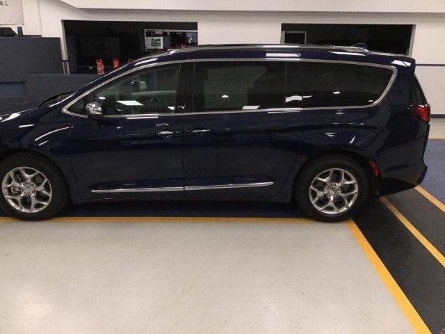 used 2018 chrysler pacifica limited gresham, or 97080 for sale in gresham, oregon