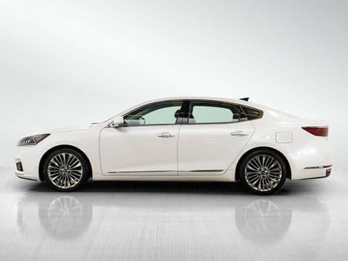 2017 kia cadenza limited in burnsville, minnesota