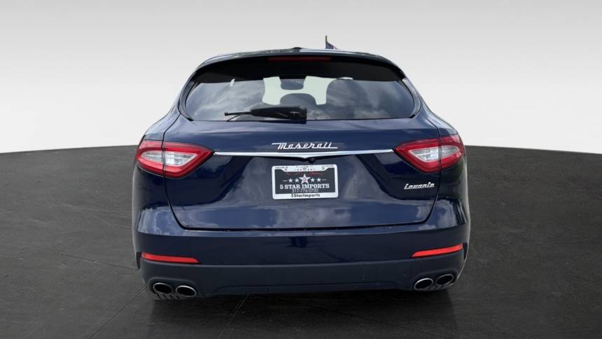 2017 maserati levante base