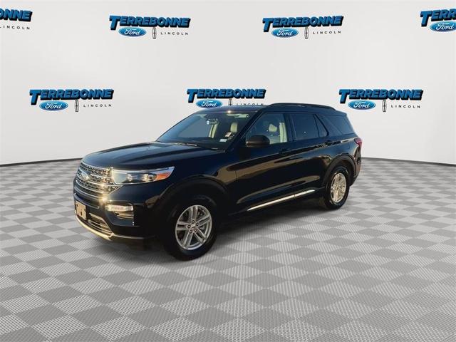 2024 ford explorer xlt