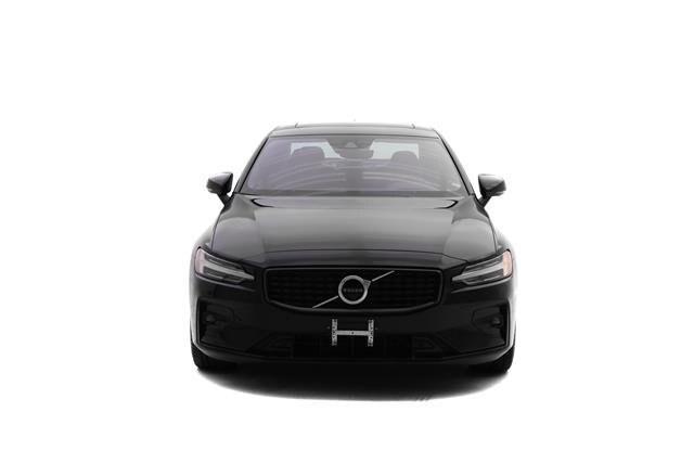 2022 volvo s60 b5 awd r-design
