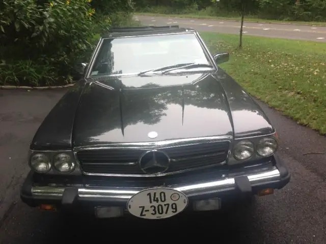 1986 mercedes 560. sl convertible