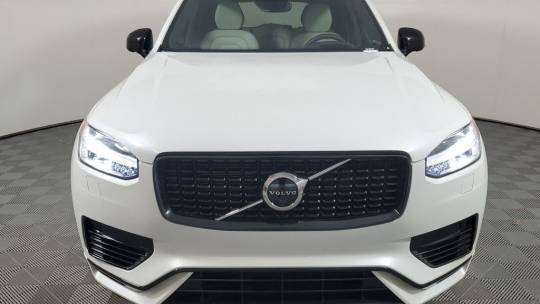 2022 Volvo XC90