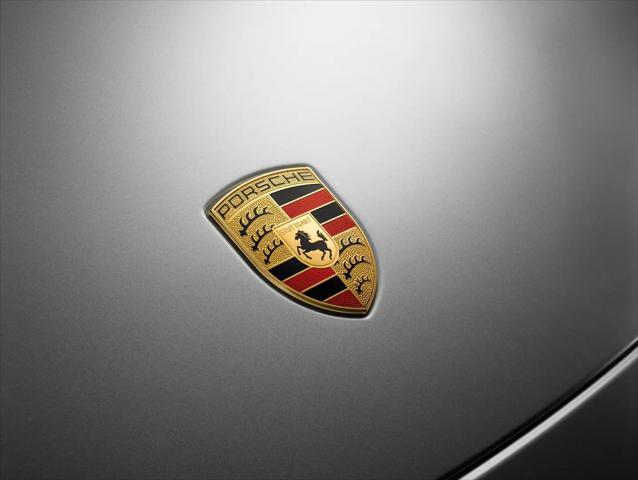 2024 porsche cayenne