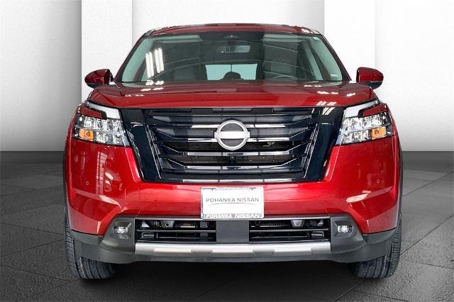 2023 nissan pathfinder sl