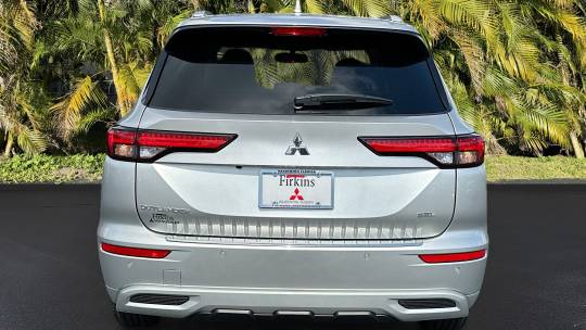 2024 Mitsubishi Outlander