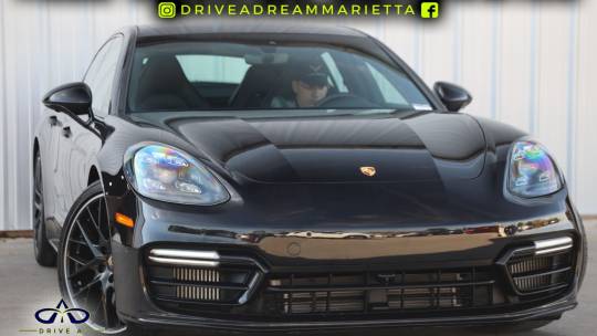 2022 Porsche Panamera