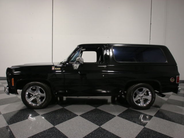 sits low/looks mean, 350/330 hp crate v8, auto, longtubes to duals, a/c, ps, pb!