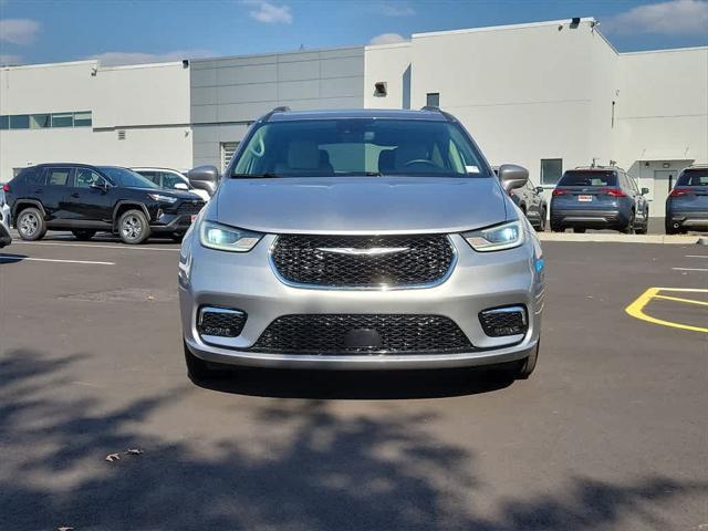 2021 chrysler pacifica touring l