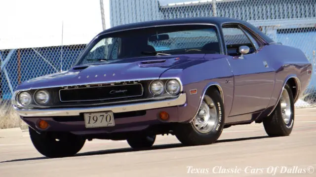1970 dodge challenger hardtop 383 magnum automatic ****plum crazy purple****