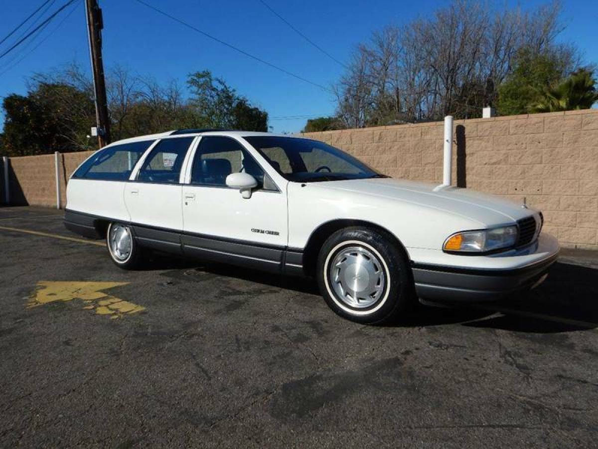 1992 oldsmobile custom cruiser base 4dr wagon automatic 4-speed rwd v8 5.0l