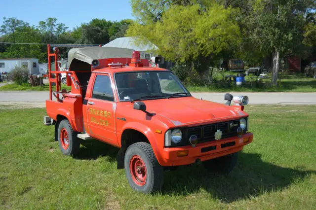 1981 toyota hilux solid axle 4x4 4wd japanese fire truck rhd jdm hunting rig