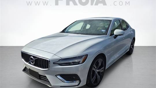 2022 Volvo S60