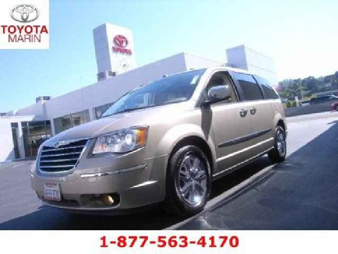 2008 chrysler town & country limited entertainment pkg #3..one owner! in san rafael, ca