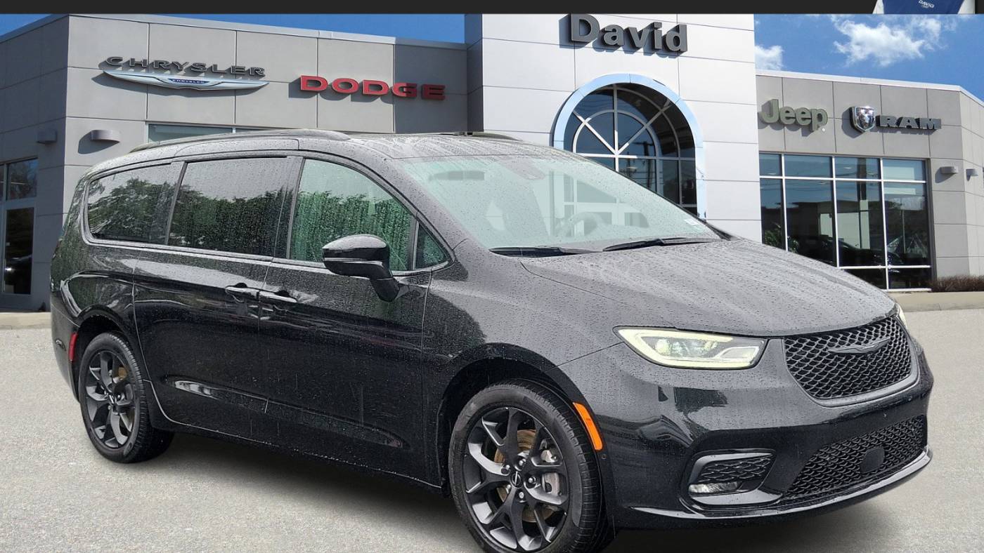 2022 chrysler pacifica limited