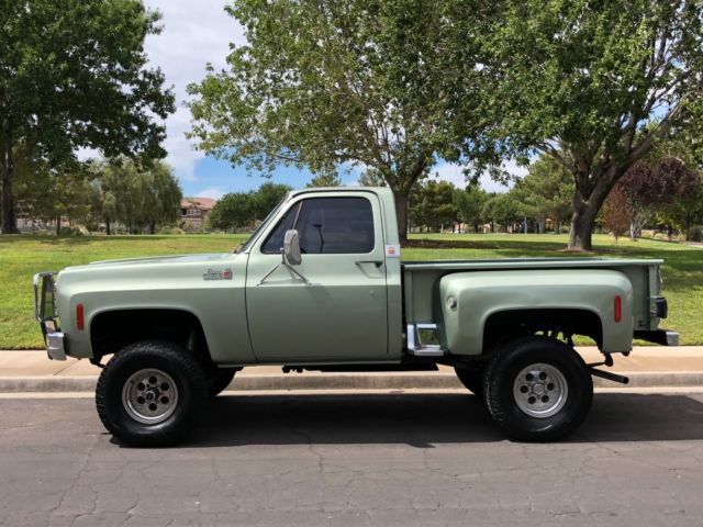 no reserve 1978 gmc sierra classic 1500 4x4 5 speed 350 v8 step side turn key
