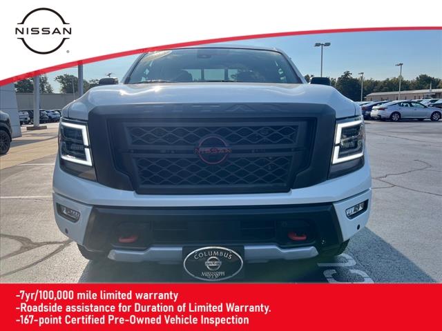 2024 nissan titan pro-4x