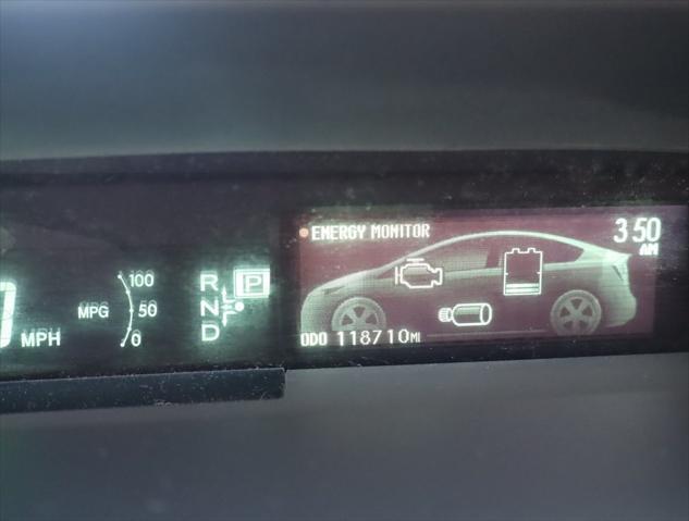 2012 toyota prius two